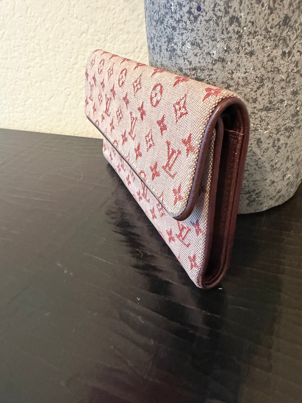 Louis Vuitton Mini Lin Wallet