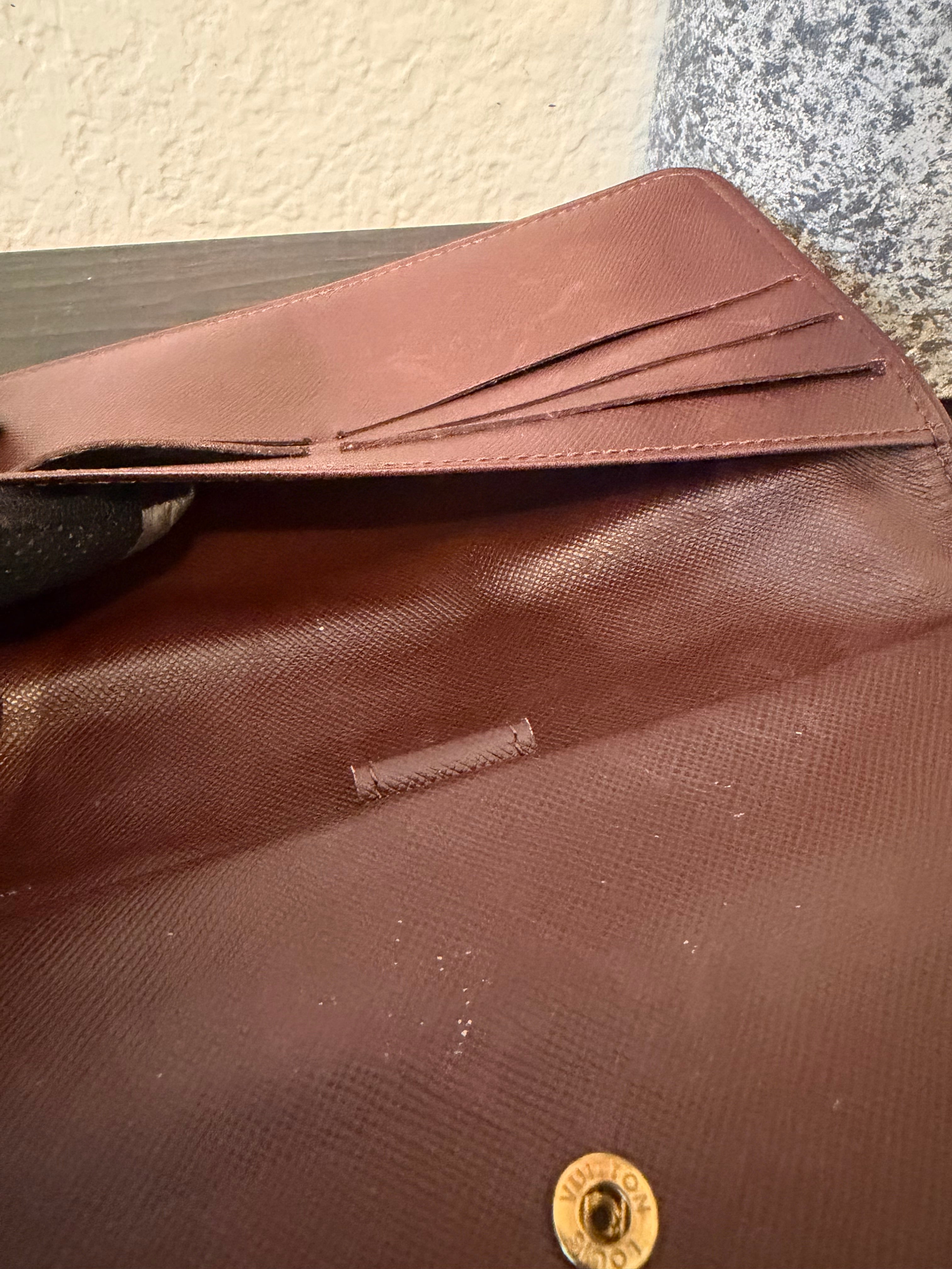 Louis Vuitton Mini Lin Wallet