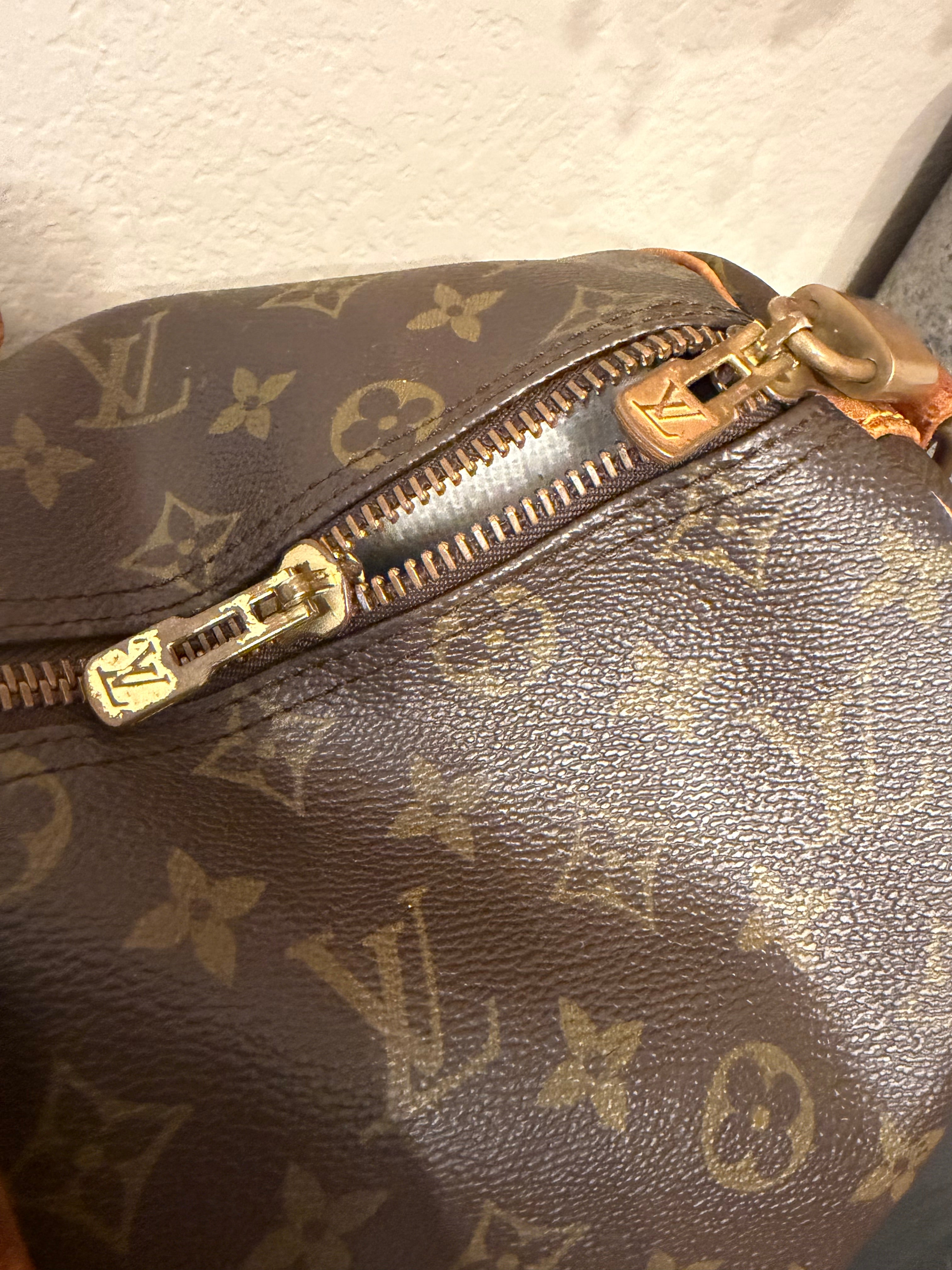 Louis Vuitton Keepall 45 with Strap