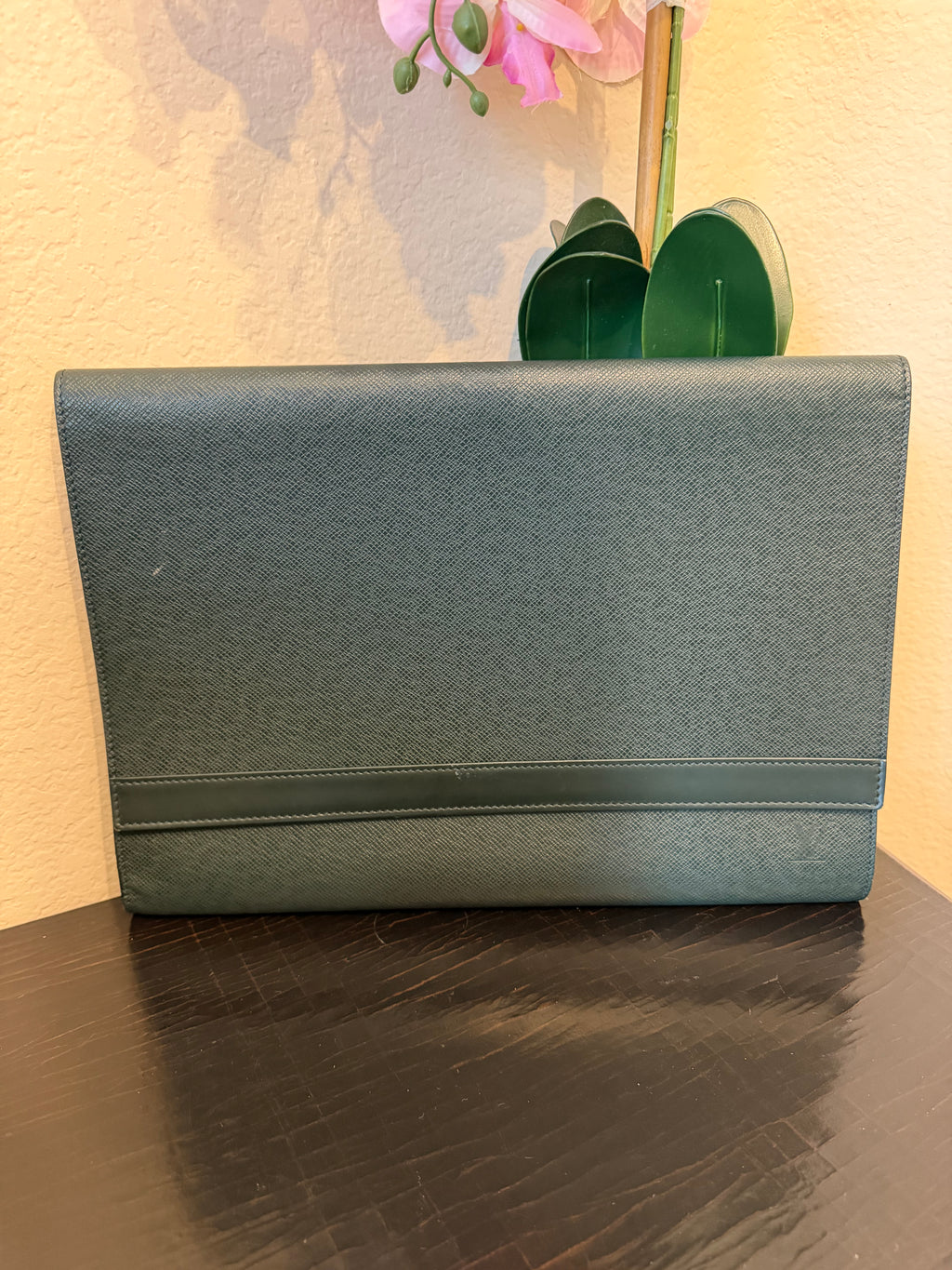 Louis Vuitton Taiga Green Leather Portfolio Document Case MI0955 Vintage 1995