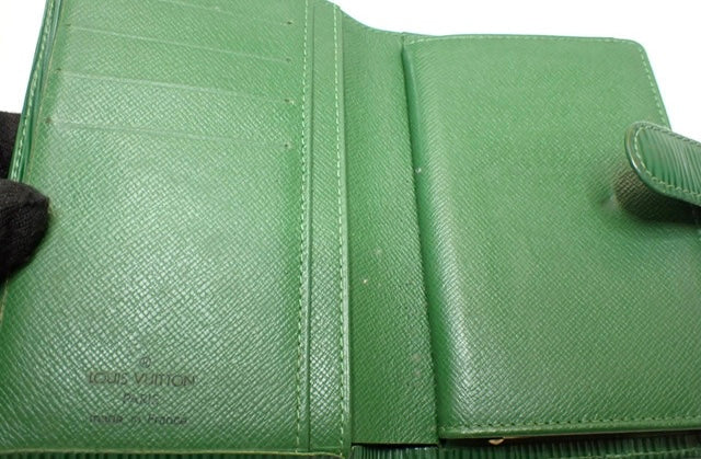 Louis Vuitton Porte Epi Compact Wallet Green 💚