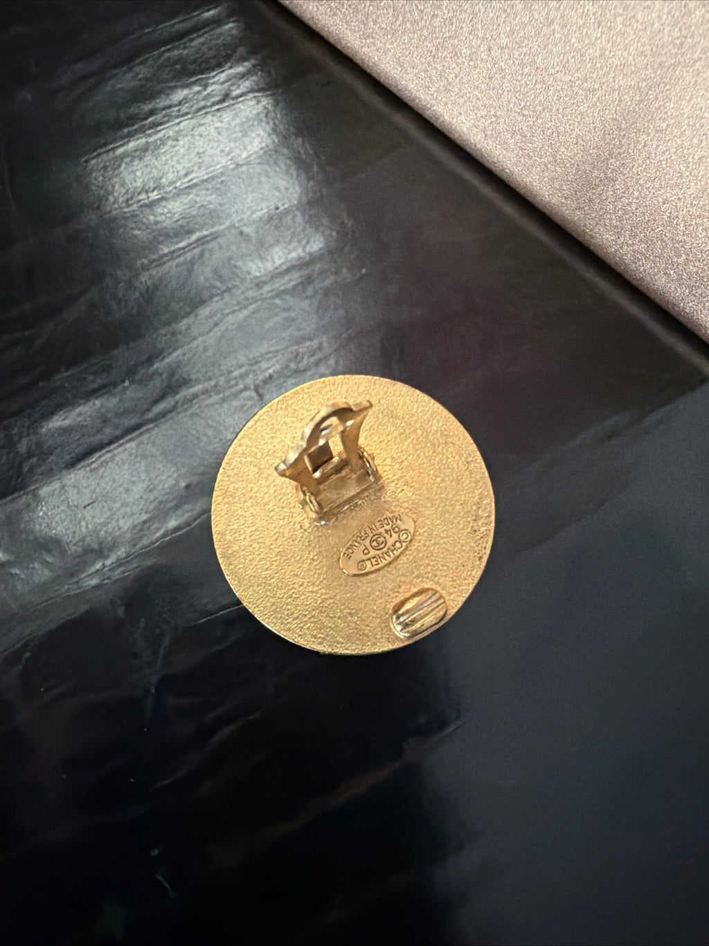 Chanel Red Gold Clip on earrings